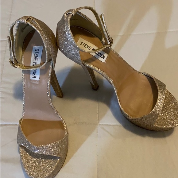 Fairly new Steve Madden’s - Picture 3 of 3